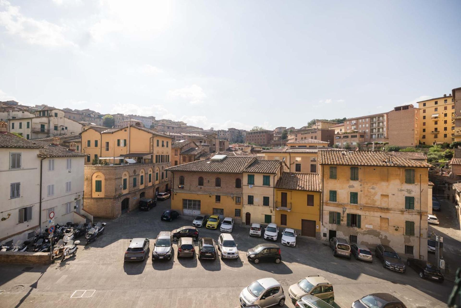 Appartamento Sui Tetti Di Ovile Siena Eksteriør billede